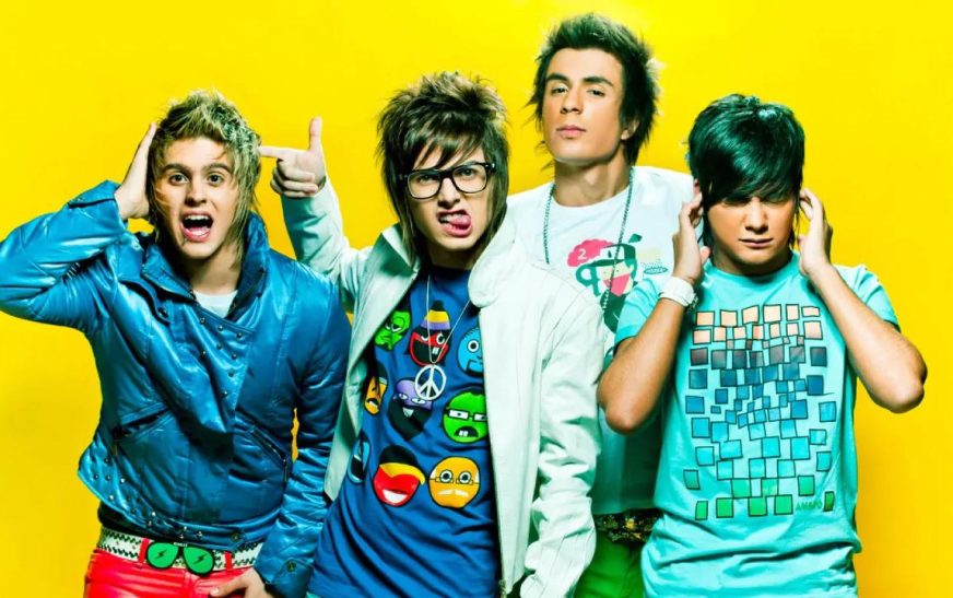 Febre entre adolescentes no ano de 2010, a onda colorida,  Restart, anuncia turnê de despedida