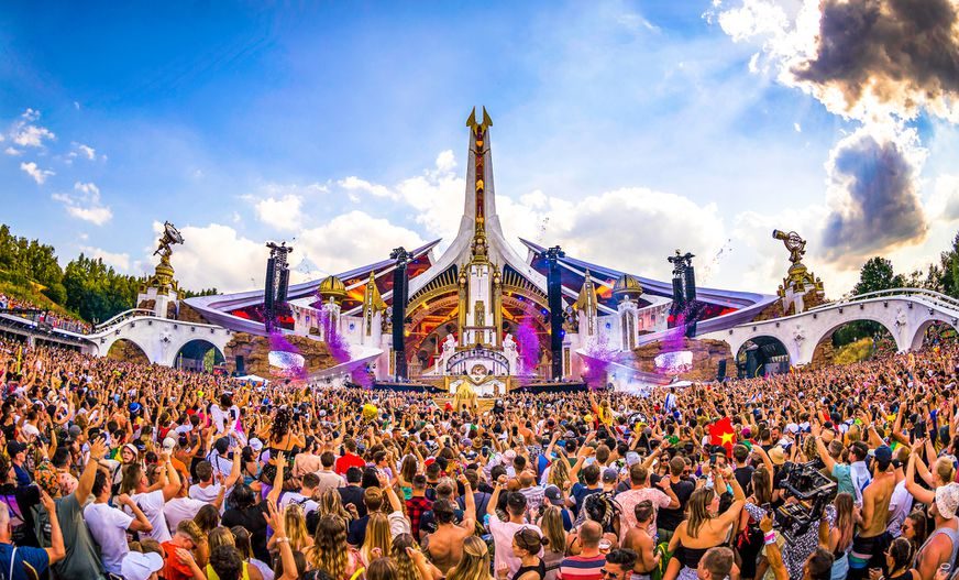 Tomorrowland Brasil 2023: Uma experiência mágica e inesquecível,confira a programação.